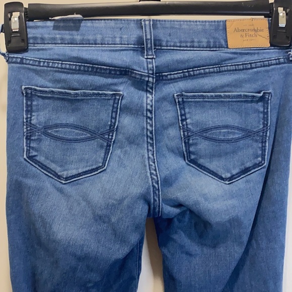 Abercrombie and Fitch jeans! - Picture 2 of 3